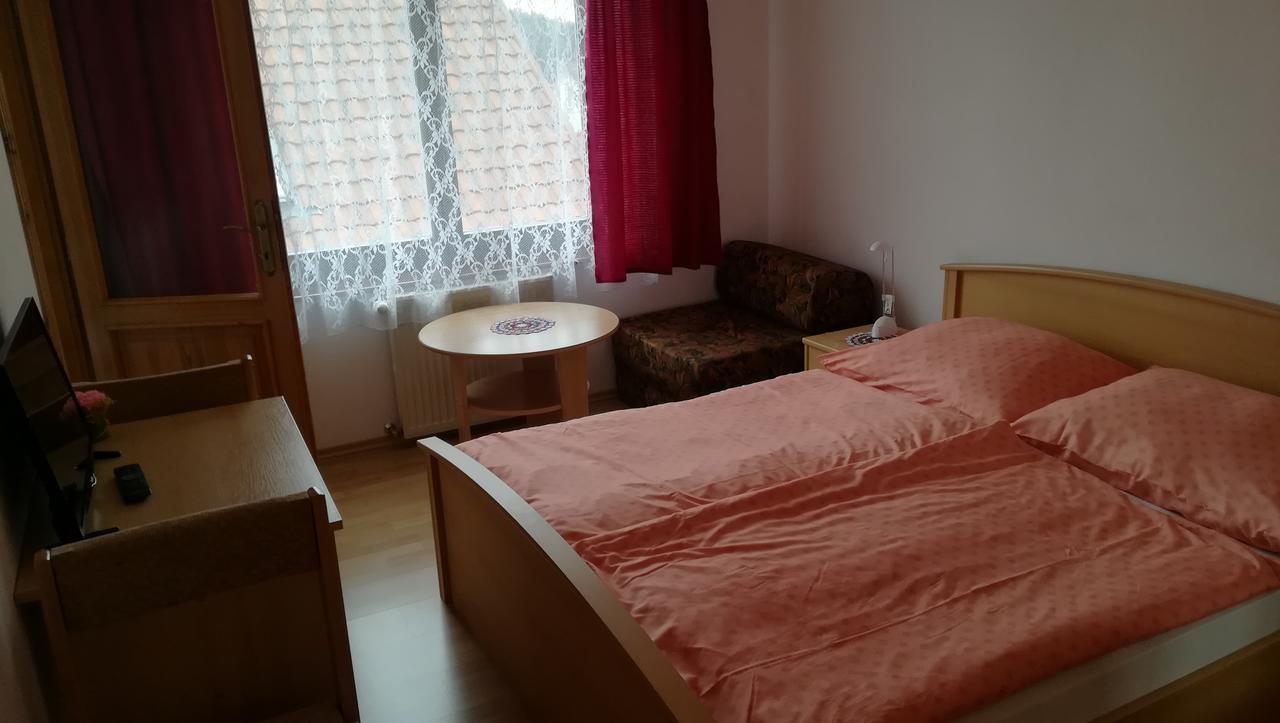 Hotel Privat Luptak Štrba Esterno foto